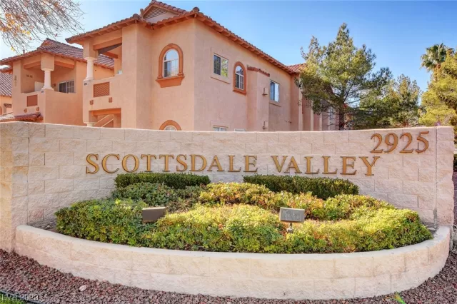 MLS: 2516183 Condo For Sale