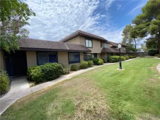 Photo #1: 2516218 Listing 