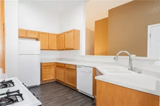 Photo #6: 2516223 Listing