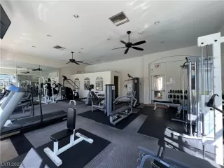 Photo #1: 2516259 Listing