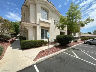 Photo #3: 2516259 Listing