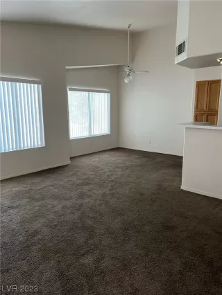 Photo #6: 2516319 Listing 