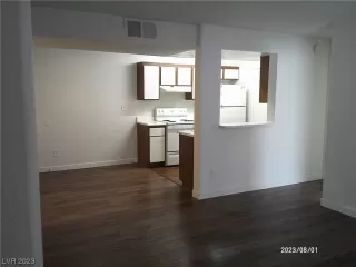 Photo #3: 2516372 Listing 