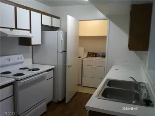 Photo #6: 2516372 Listing 