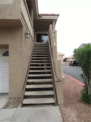 Photo #2: 2516379 Listing 