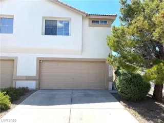 Photo #1: 2516405 Listing 