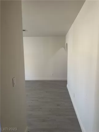 Photo #2: 2516415 Listing 