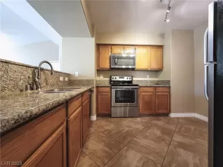 Photo #4: 2516452 Listing