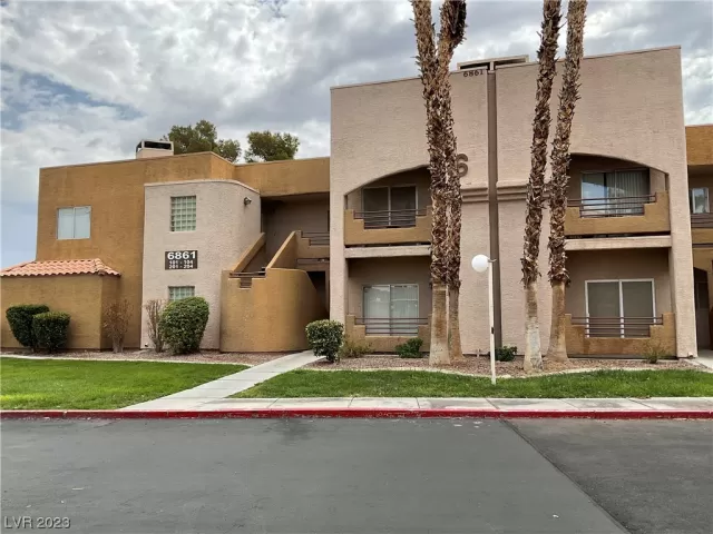 MLS: 2516533 Condo For Sale