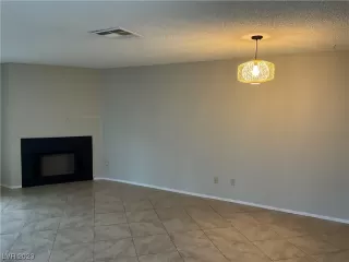 Photo #2: 2516533 Listing 