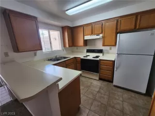 Photo #6: 2516575 Listing 