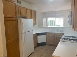 Photo #1: 2516640 Listing 