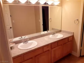 Photo #5: 2516654 Listing 