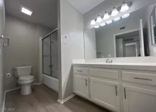 Photo #6: 2516674 Listing