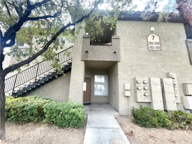 MLS: 2516680 Condo For Sale