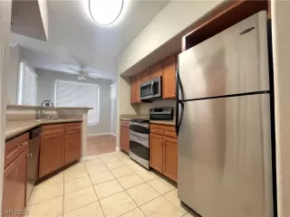 Photo #1: 2516680 Listing 