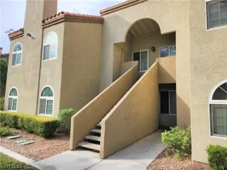 Photo #1: 2516717 Listing