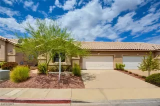 Photo #1: 2516726 Listing 