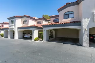 Photo #2: 2516733 Listing