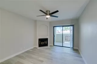 Photo #4: 2516733 Listing