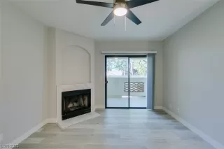 Photo #6: 2516733 Listing