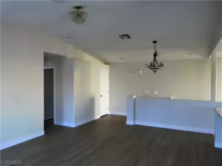 Photo #5: 2516744 Listing 