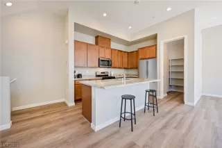 Photo #6: 2516768 Listing 