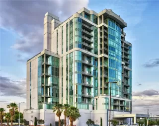 Photo #1: 2516842 Listing 