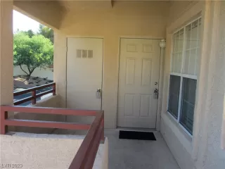 Photo #3: 2516927 Listing