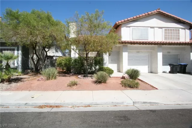 MLS: 2516940 Condo For Sale