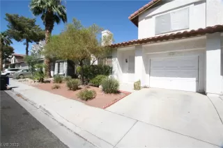 Photo #1: 2516940 Listing 