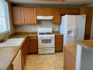 Photo #4: 2516966 Listing 