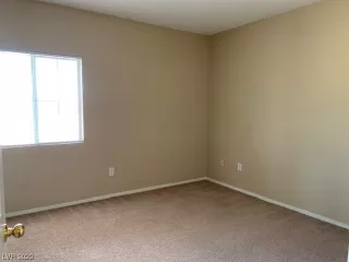 Photo #6: 2516966 Listing 