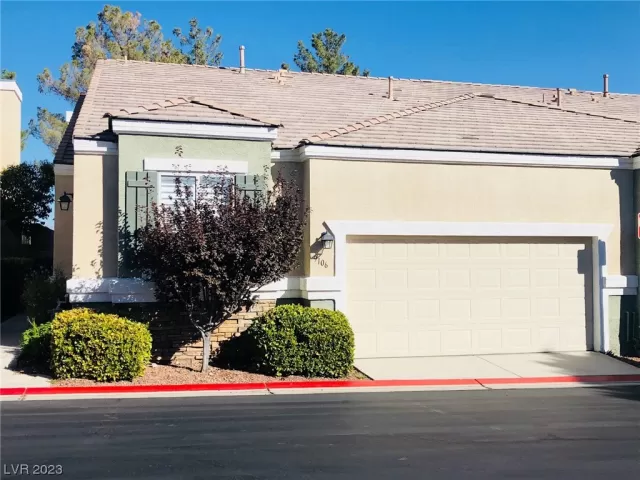 MLS: 2517017 Condo For Sale