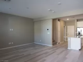 Photo #4: 2517031 Listing 