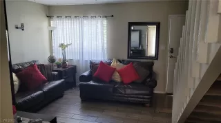 Photo #6: 2517041 Listing 
