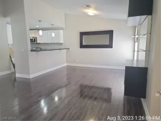 Photo #1: 2517052 Listing 