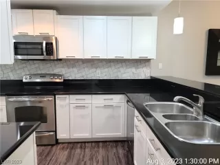 Photo #6: 2517052 Listing 