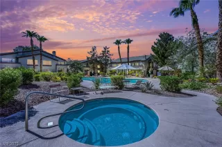 Photo #2: 2517071 Listing