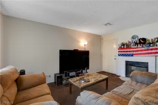 Photo #1: 2517080 Listing