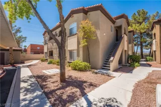 Photo #1: 2517086 Listing