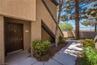 Photo #3: 2517086 Listing