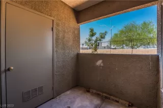 Photo #5: 2517086 Listing