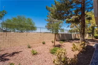 Photo #6: 2517086 Listing