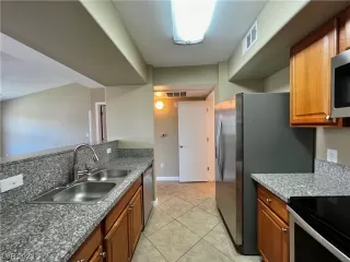 Photo #2: 2517124 Listing 