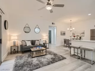 Photo #6: 2517136 Listing