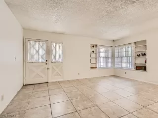 Photo #3: 2517174 Listing 