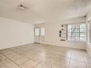 Photo #5: 2517174 Listing 