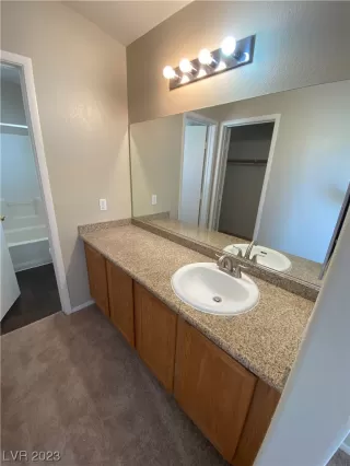 Photo #6: 2517178 Listing 