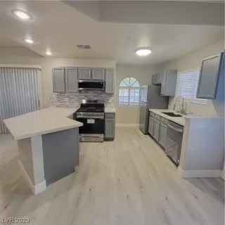 Photo #1: 2517212 Listing